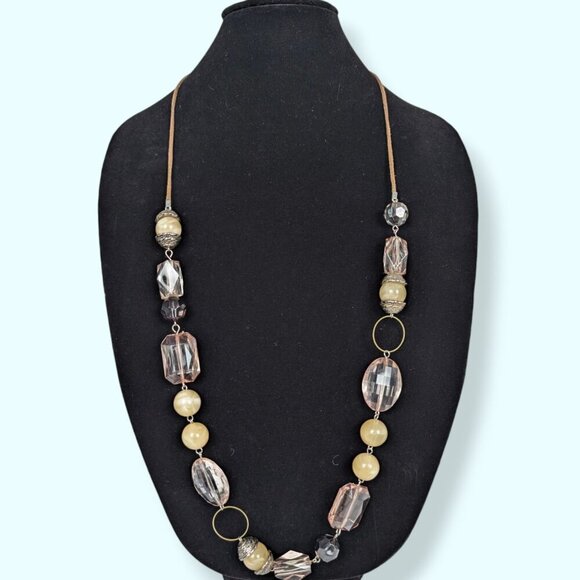 Vintage Lucite & Acrylic Beaded Necklace - Picture 1 of 7